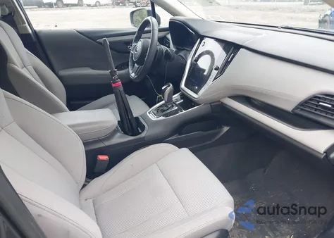 2020 Subaru Legacy Premium из США, поврежденный, VIN 4S3BWAC69L3006752